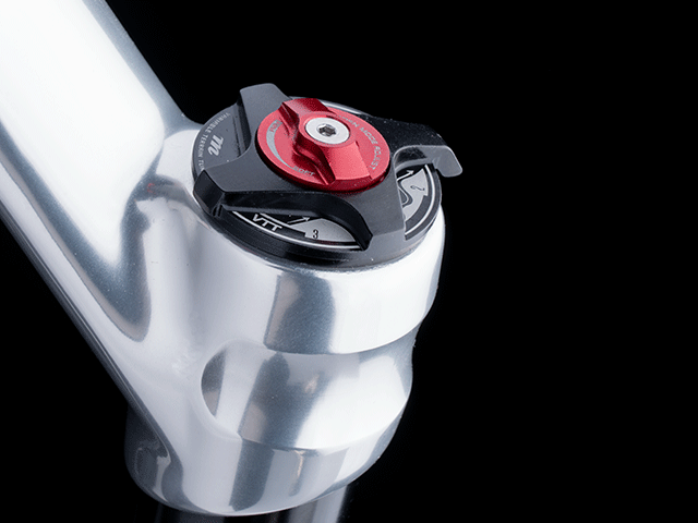 Manitou R7 Pro 2017 26 O/S サスペンションフォーク Manitou R-Seven