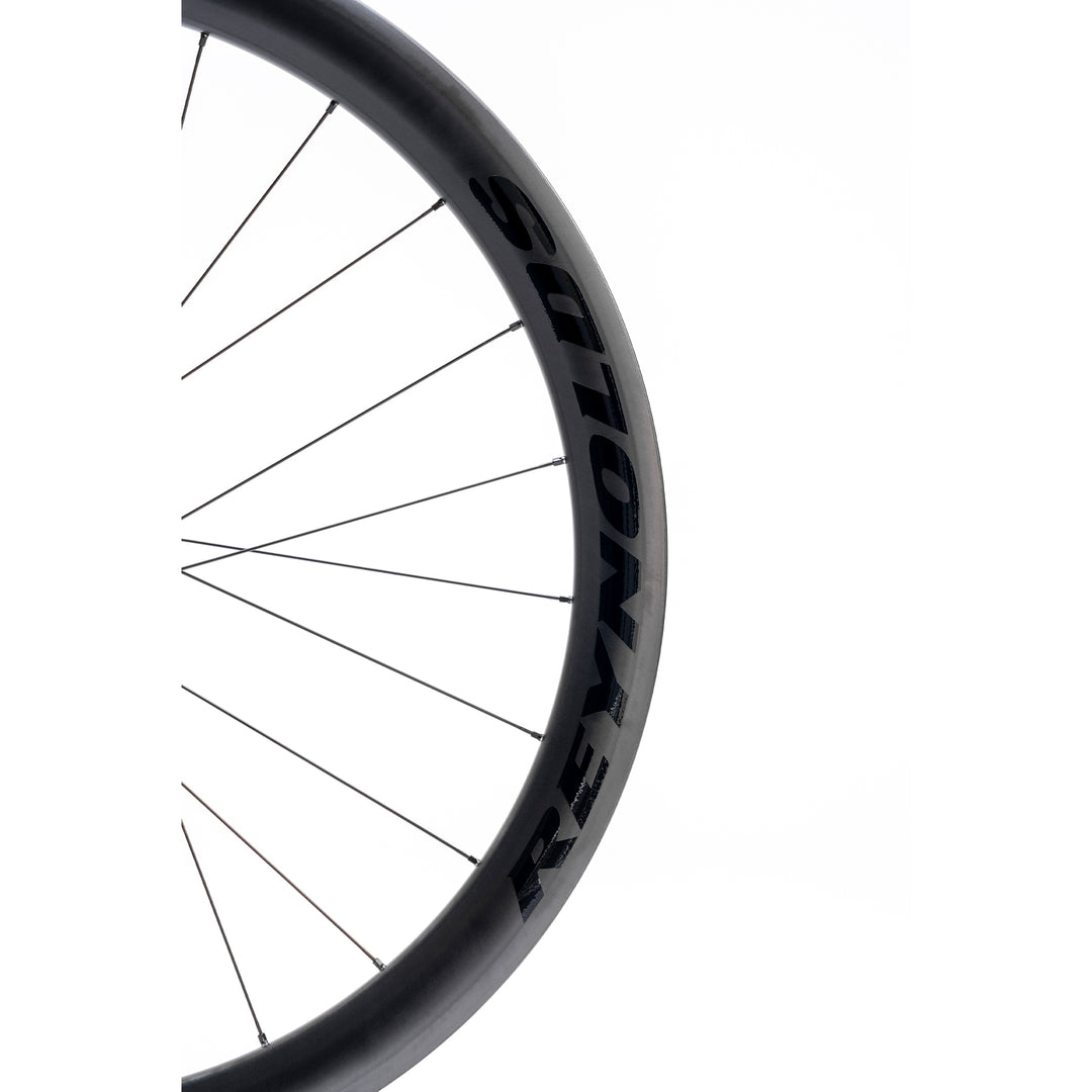 AR 46 | Carbon Road Wheels | Reynolds Cycling – Hayes Bicycle