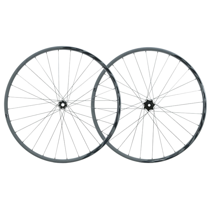 Reynolds Cycling | Blacklabel Trail Expert 329 Carbon Fiber