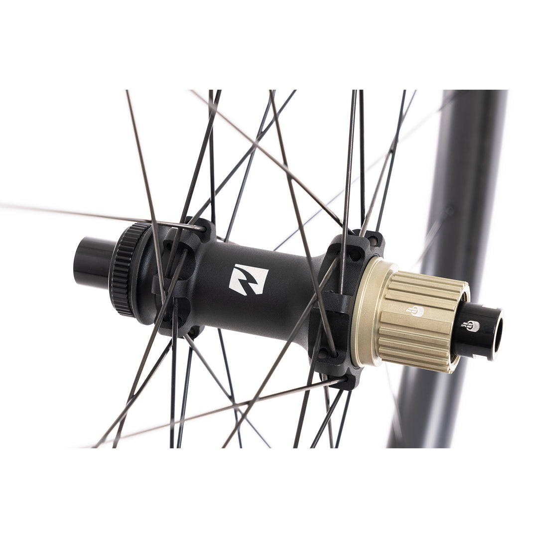 Reynolds Cycling | TR 307 Enduro Carbon Fiber MTB Wheelset – Hayes